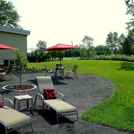 Objectif Sante Hotel Longueuil Exterior photo