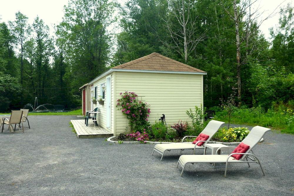 Objectif Sante Hotel Longueuil Exterior photo